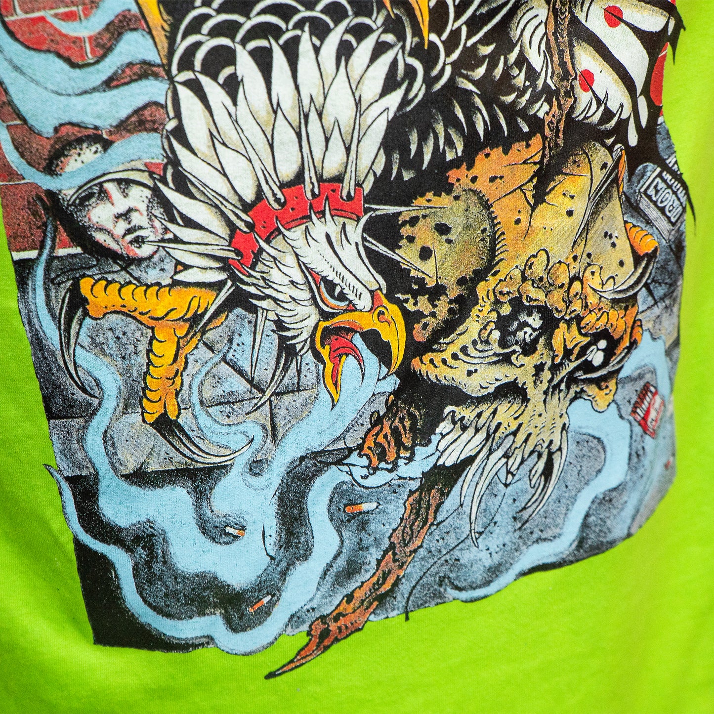 Polera Evil Hawk
